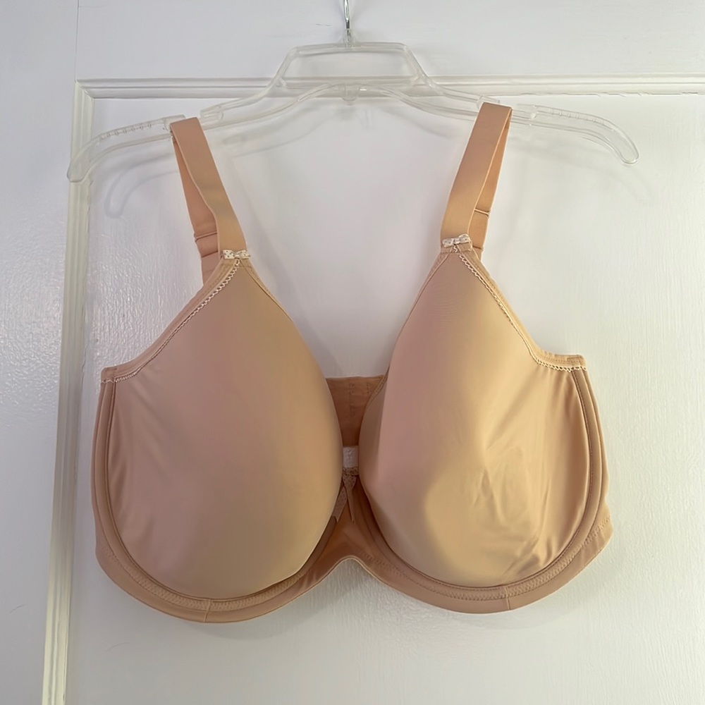 Women’s full figure bra